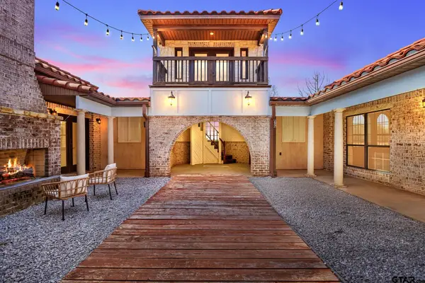 19275 County Road 3411, Chandler,  75758