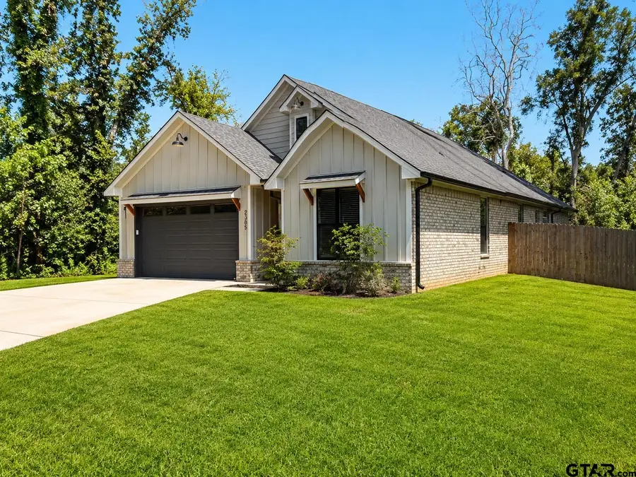 2305 Debby Ln, Tyler, TX 75701 - #3