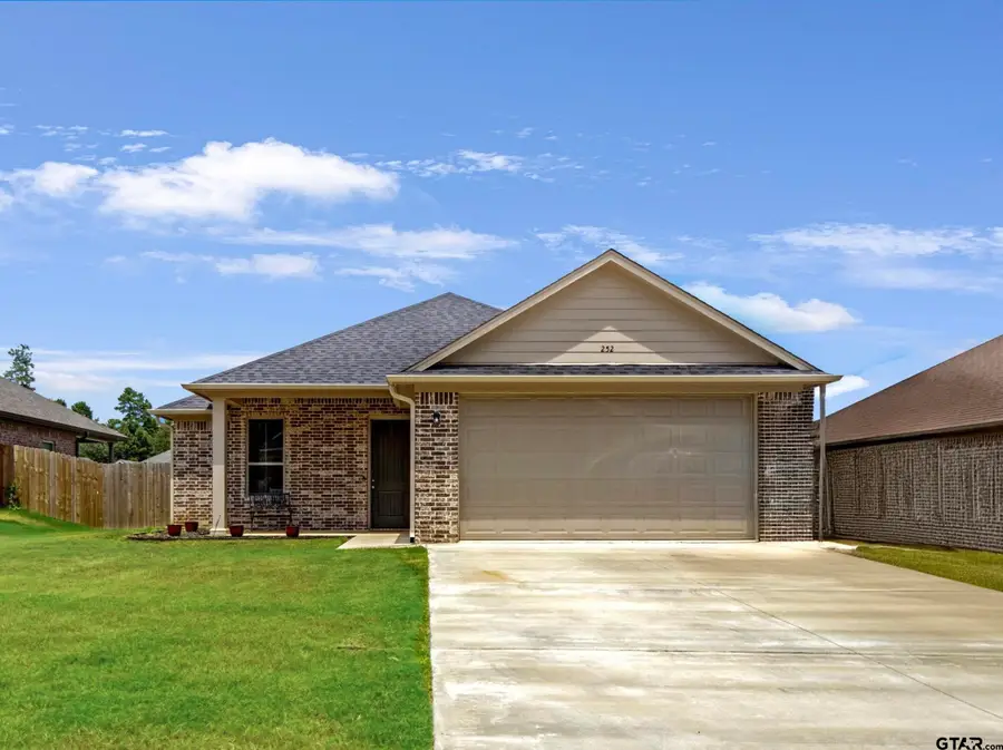 252 Oak Valley, Gilmer, TX 75645 - #2