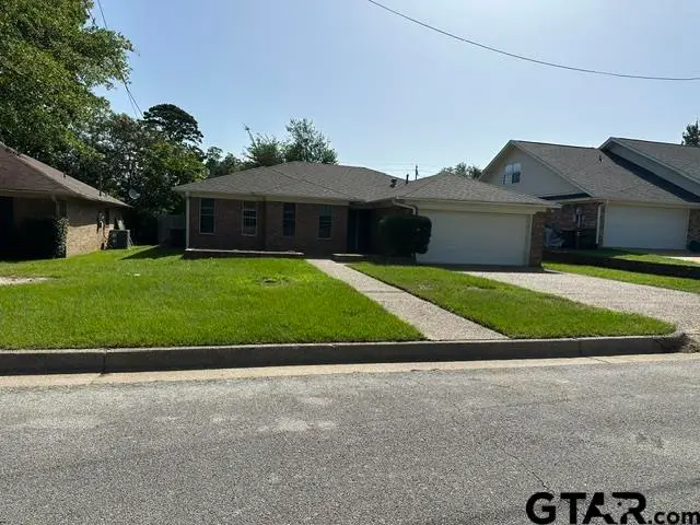 3422 Omega, Tyler, TX 75707 - #1