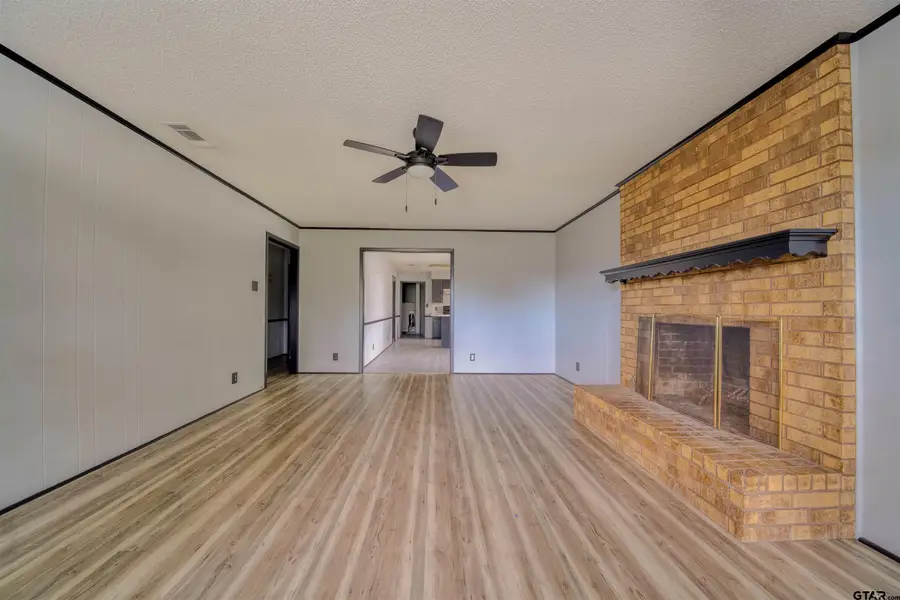 2005 Majestic Pace St, Longview, TX 75604 - #2