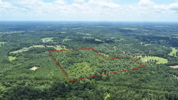 21930 County Road 2155, Troup,  75789