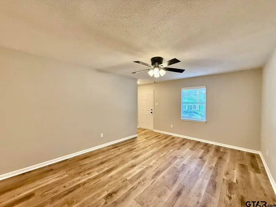 715 S Porter, Tyler, TX 75701 - #3
