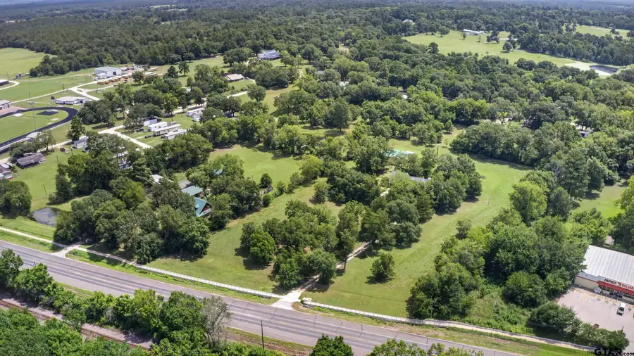 550 N Commerce Street, Lovelady, TX 75851 - #2