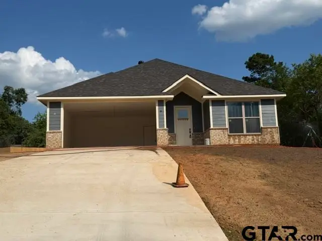 107 Silvey Dr, Henderson, TX 75652 - #1