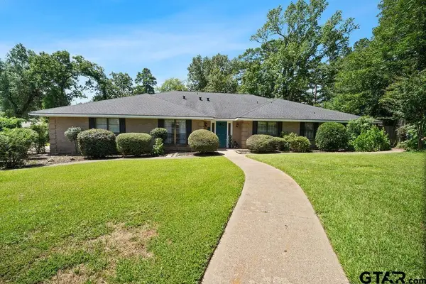 2829 Yorktown Drive, Tyler,  75701
