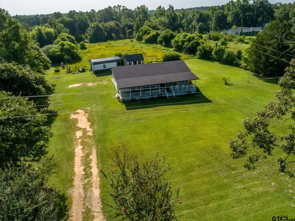 8724 E Fm 1649, Gilmer,  75645