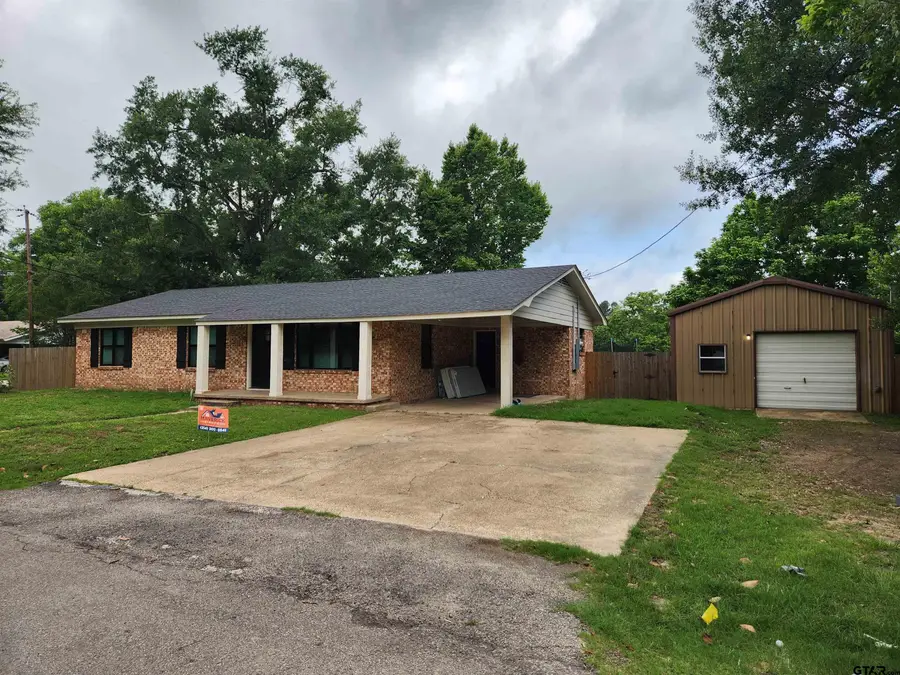 211 Betts, Lindale, TX 75771 - #2