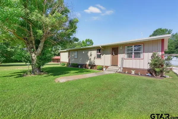 365 Williams Rd, Gilmer,  75645