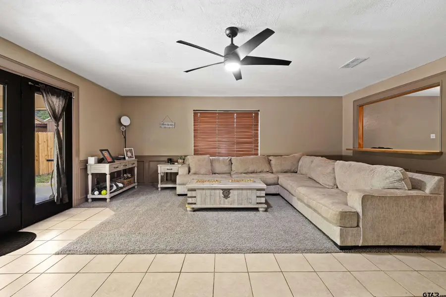306 Bermuda Dr., White Oak, TX 75693 - #2