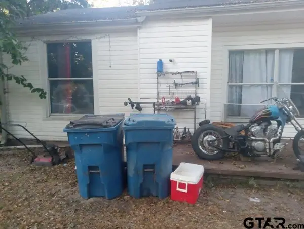 405 E South St, Overton,  75684
