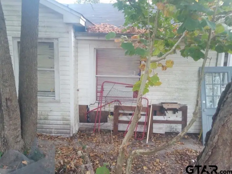 405 E South St, Overton, TX 75684 - #3