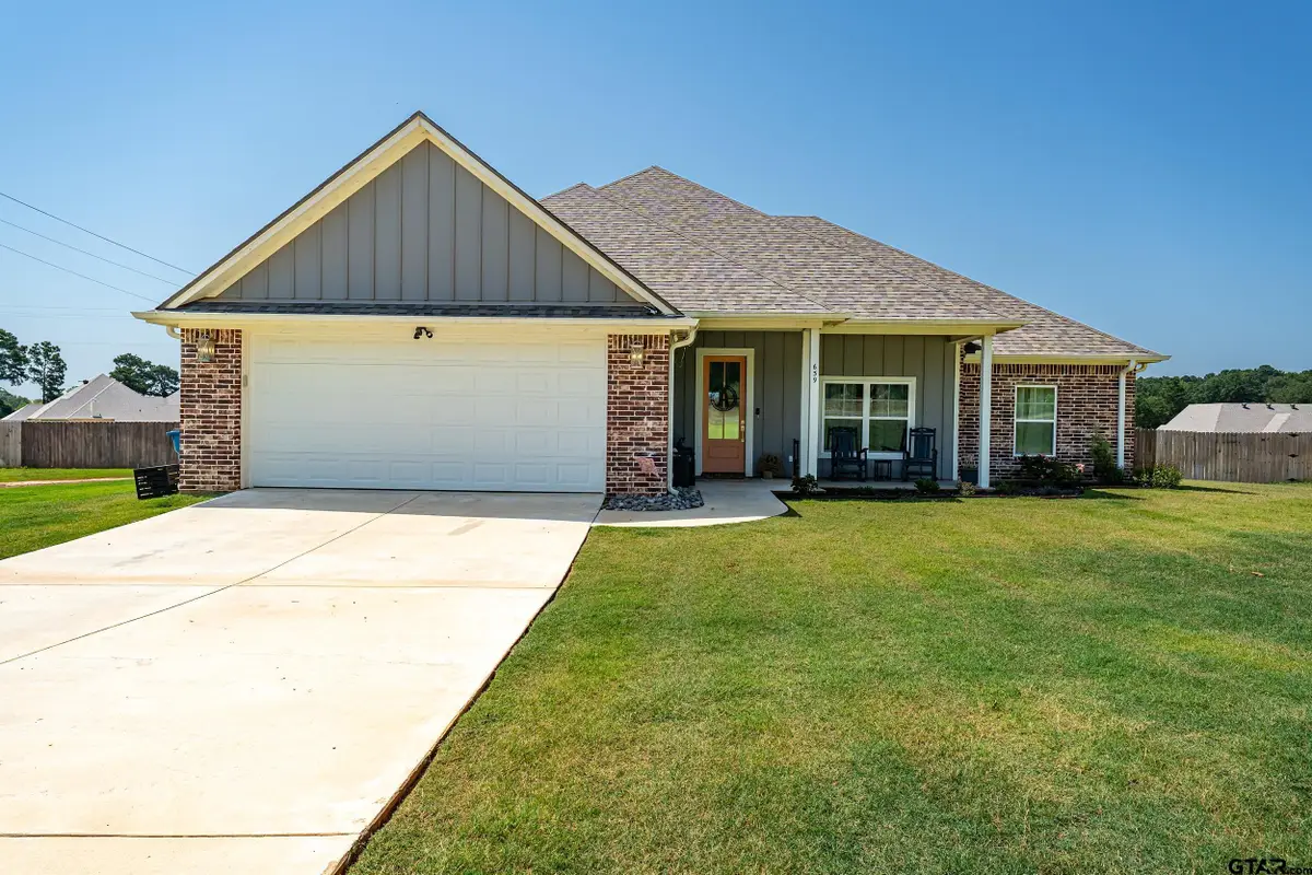 639 Peavine Dr., Kilgore, TX 75662 - #1