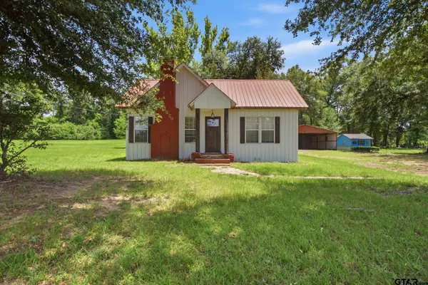 506 E Longview St, Arp,  75750