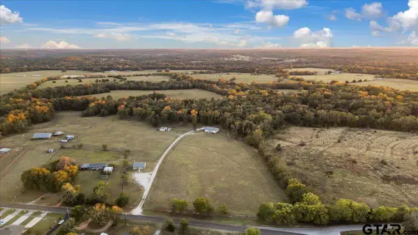19669 County Road 431, Lindale,  75771