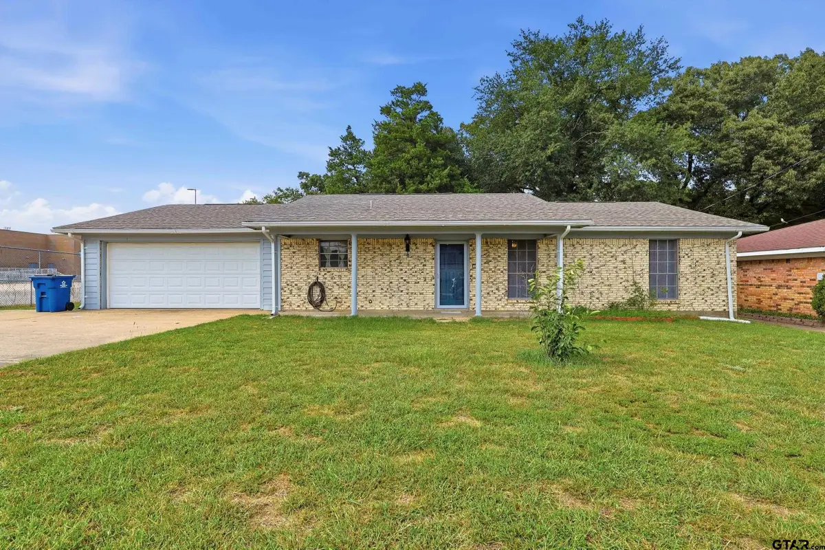 108 Brenda Dr., Mount Pleasant, TX 75455 - #1