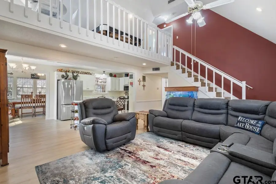 435 Wildwood Trl, Holly Lake Ranch, TX 75765 - #2
