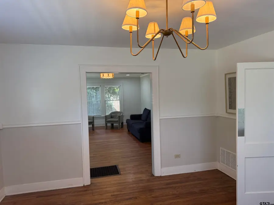 606 W Dobbs, Tyler, TX 75701 - #3