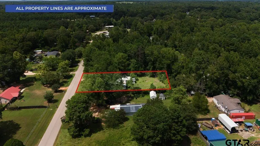 16401 Janan Dr., Tyler, TX 75707 - #3