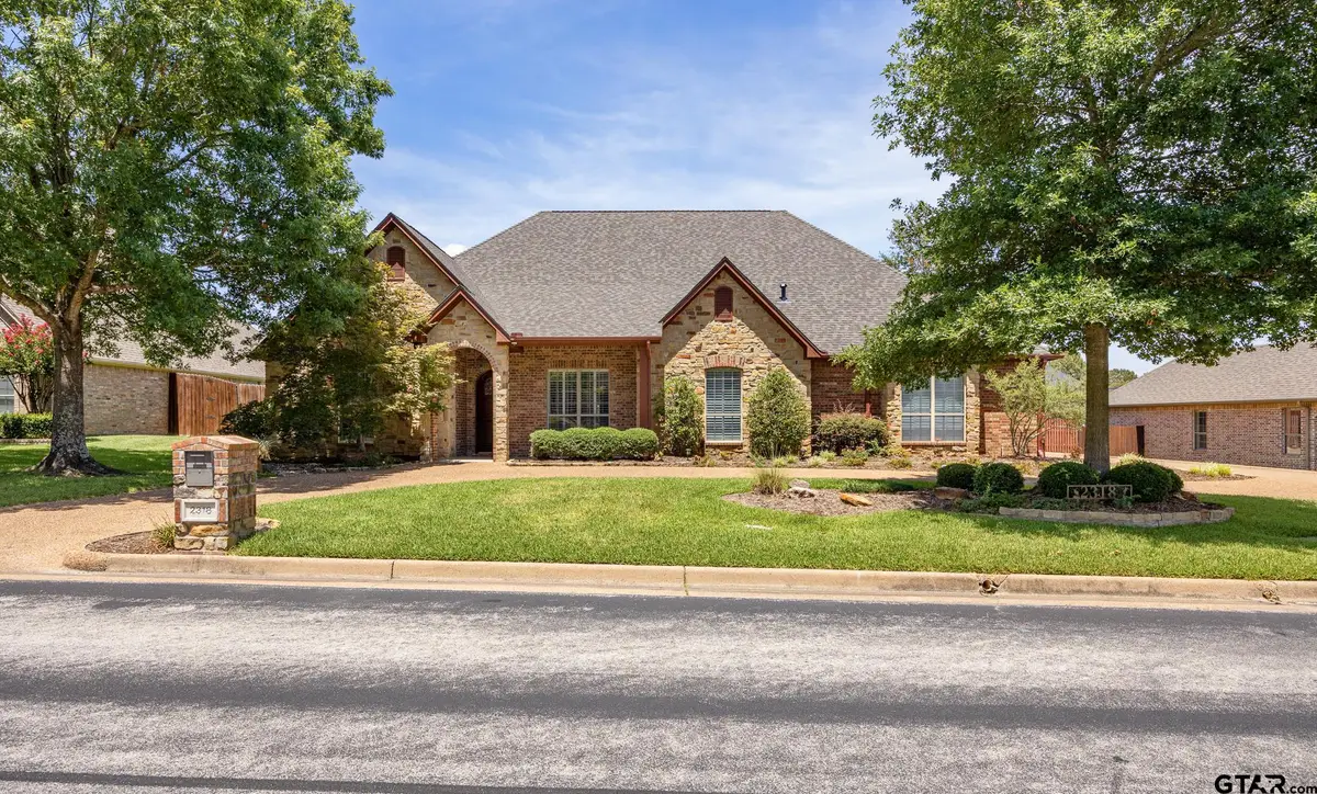 2318 Kingsmill Cir, Tyler, TX 75703 - #1