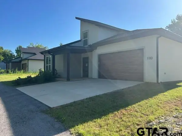 1110 S Main St, Lindale,  75771