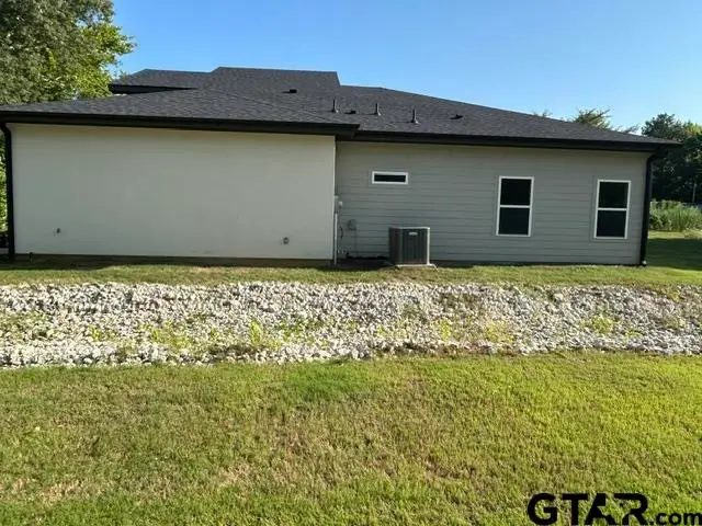 1110 S Main St, Lindale, TX 75771 - #2