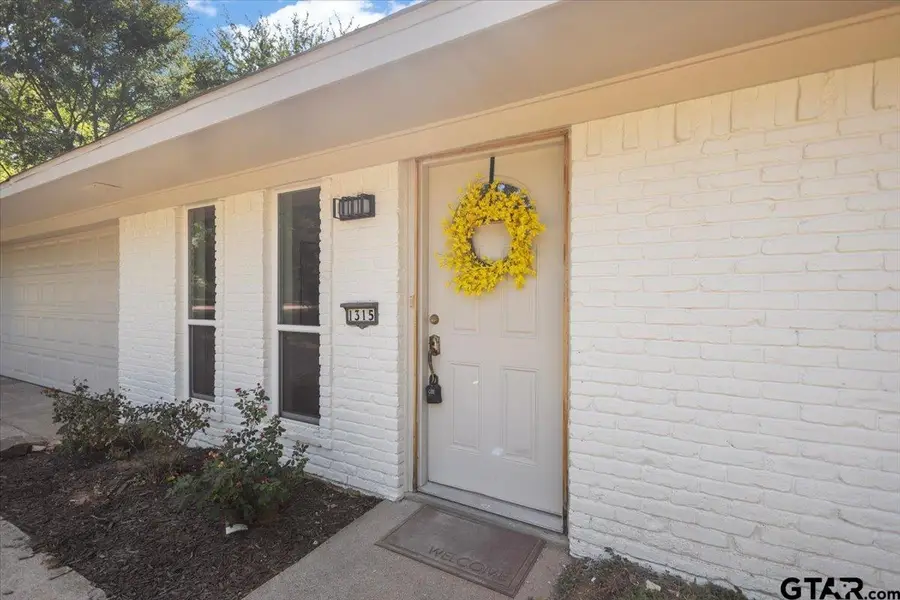 1315 Debbie, Canton, TX 75103 - #3