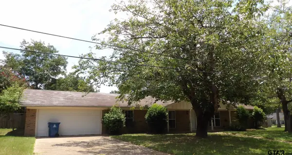 412 Angelina St, Jacksonville,  75766