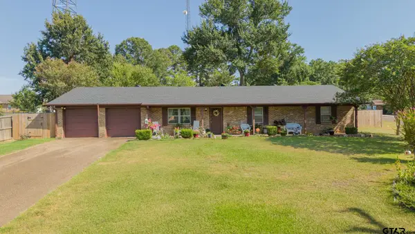 102 Heston Street, Longview,  75604