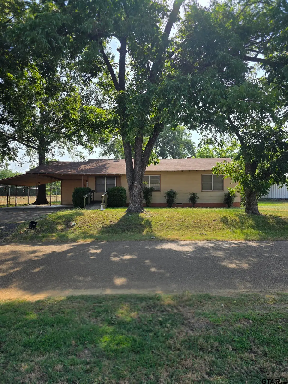 210 Mill, Pittsburg, TX 75686 - #1