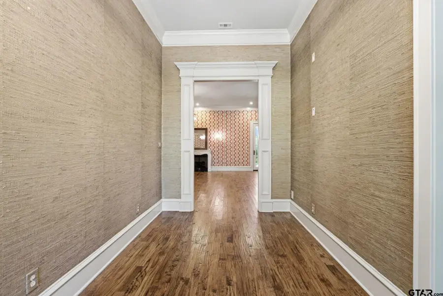 3312 Ridge Bluff Circle, Tyler, TX 75707 - #3