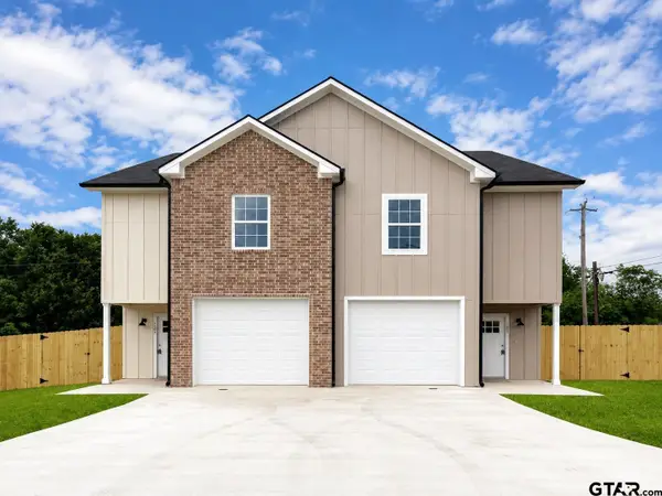163/165 Village North Cir, Gladewater,  75647