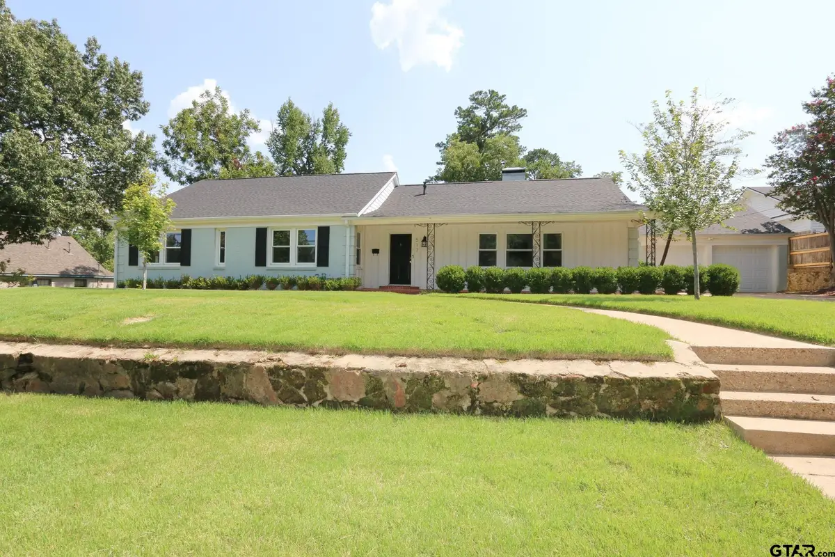 517 E Lake Street, Tyler, TX 75701 - #1
