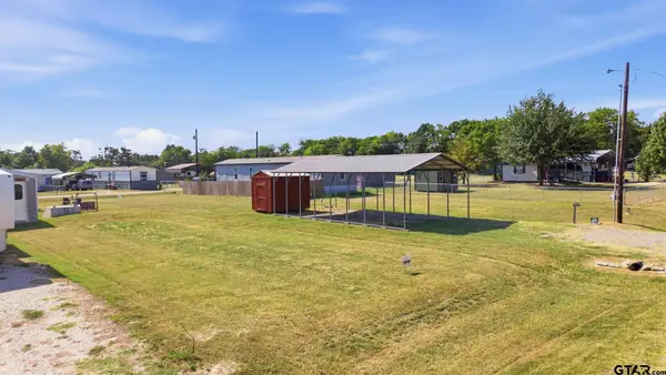 217 Wichita, Quitman,  75783
