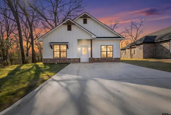 1310 Claude, Tyler,  75702