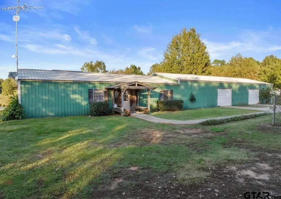 583 County Road 3324, Omaha, TX 75571 - #3