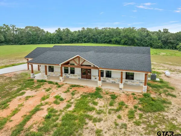2074 Cr 2407, Rusk, TX 75785