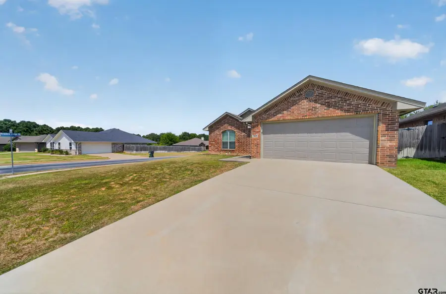 19943 Meadow West Ln, Flint, TX 75762 - #2