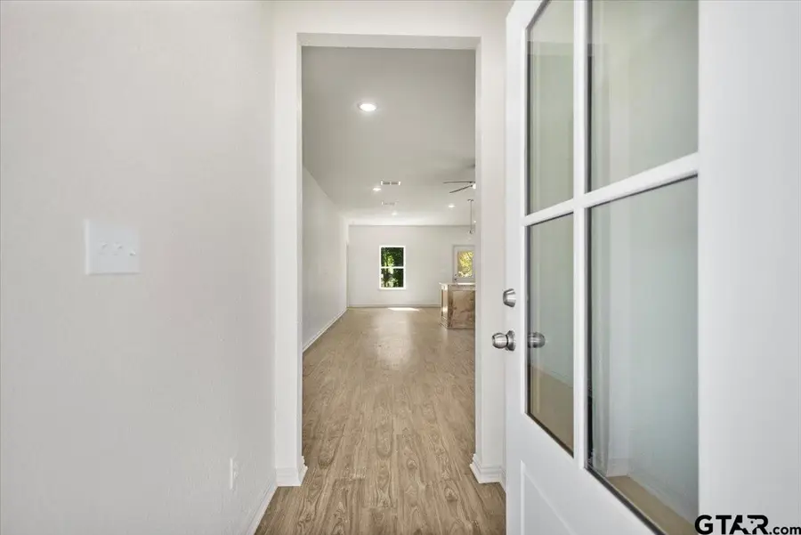 817 Boyd Ave, Tyler, TX 75701 - #3