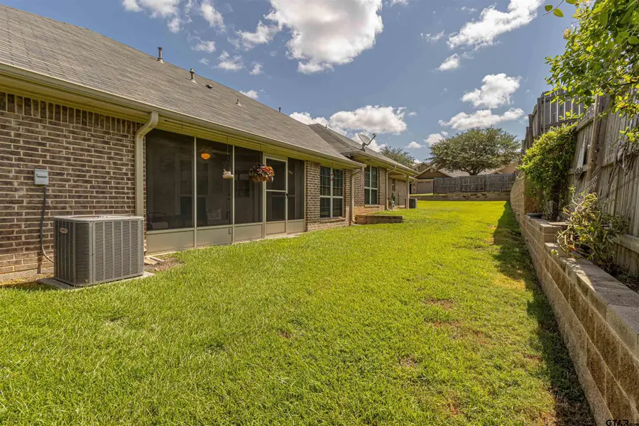 421 W Cumberland Rd #902, Tyler, TX 75703 - #2