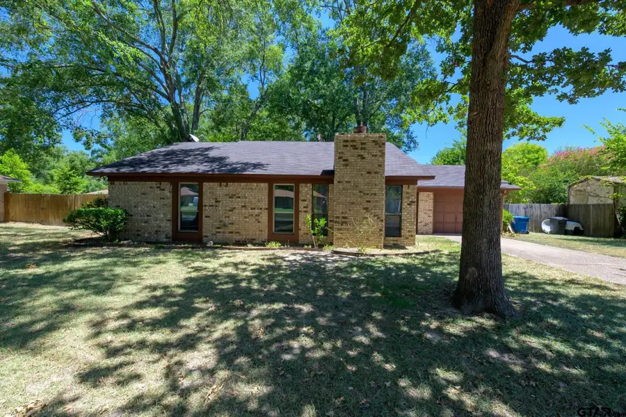 404 Hillcreek St, Whitehouse, TX 75791 - #3