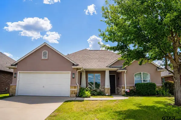 7361 Flat Rock Ln, Tyler, TX 75703