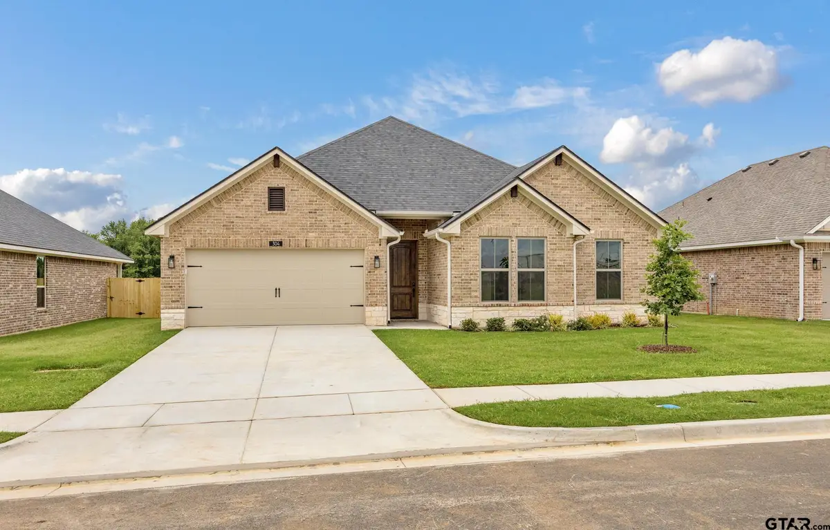 304 Driftwood Way, Whitehouse, TX 75791 - #1