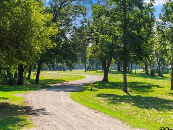 1602 Tx Hwy 49, Jefferson, TX 75657
