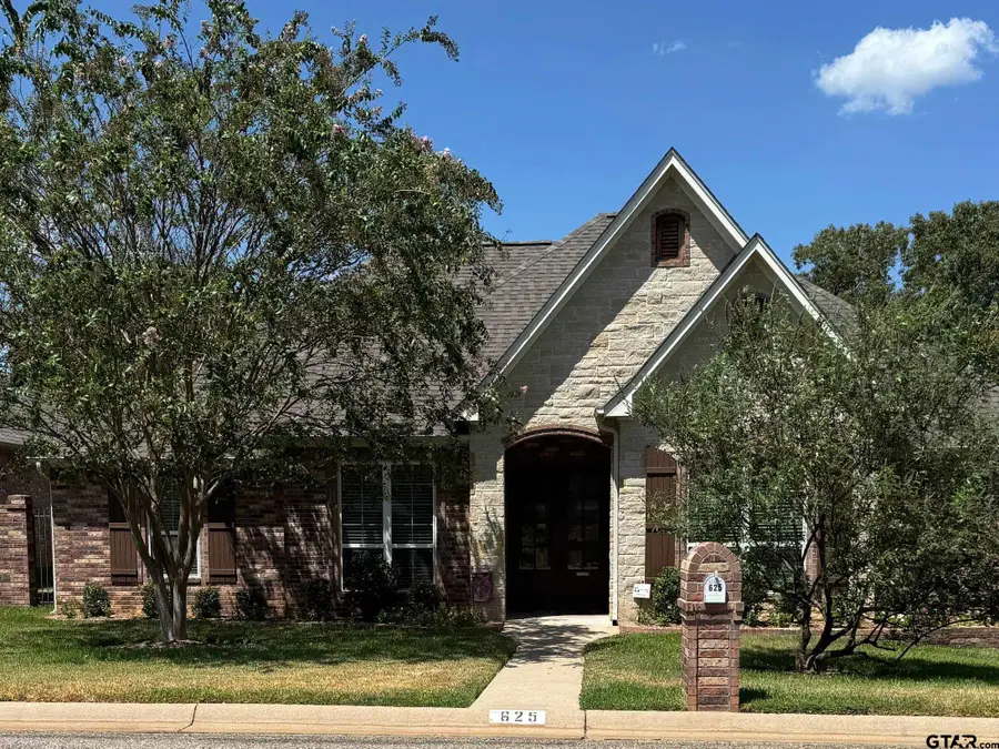 625 Bunker Dr., Tyler, TX 75703 - #2