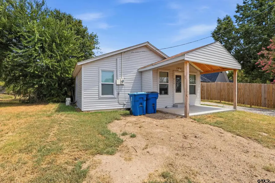 412 Gibson, Winnsboro, TX 75494 - #2