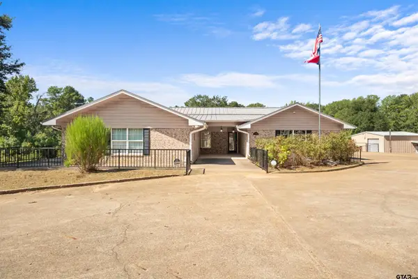 829 An County Road 403, Palestine, TX 75803
