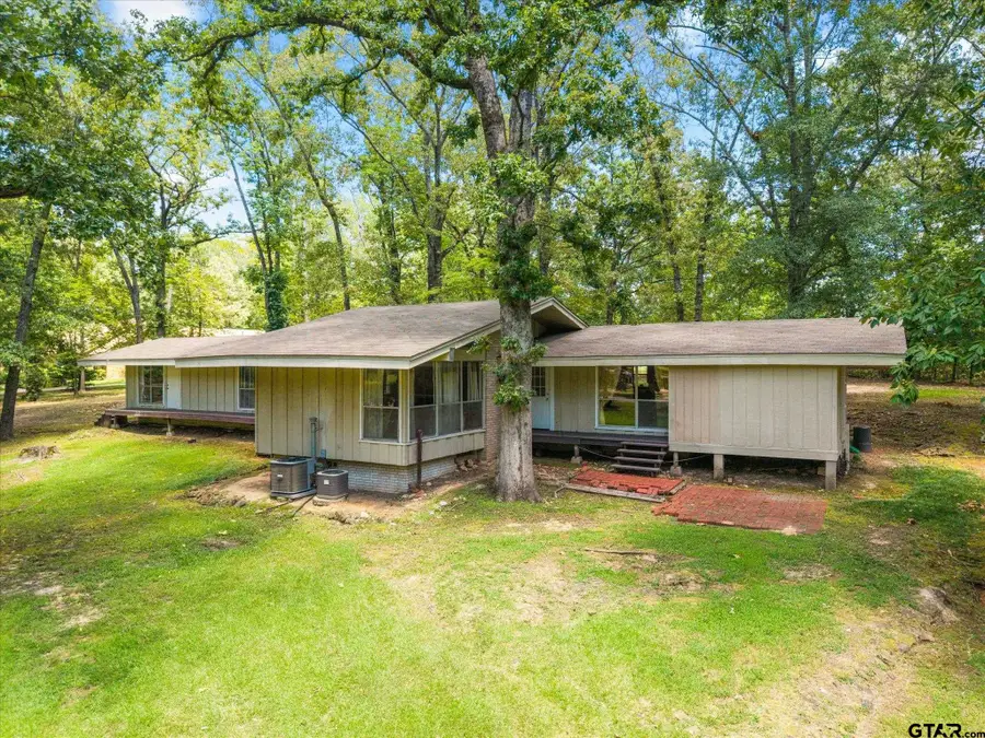106 Lively, Mount Pleasant, TX 75455 - #2