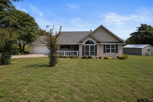 109 Pueblo Path, Holly Lake Ranch, TX 75765