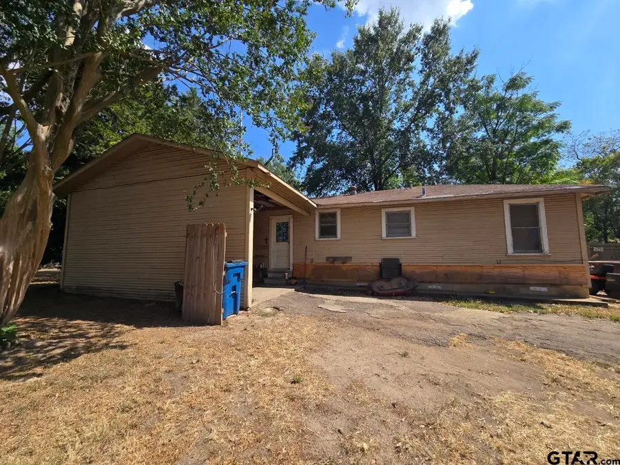 813 Sycamore St, Mineola, TX 75773 - #2